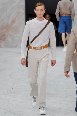 Louis Vuitton / - 2015